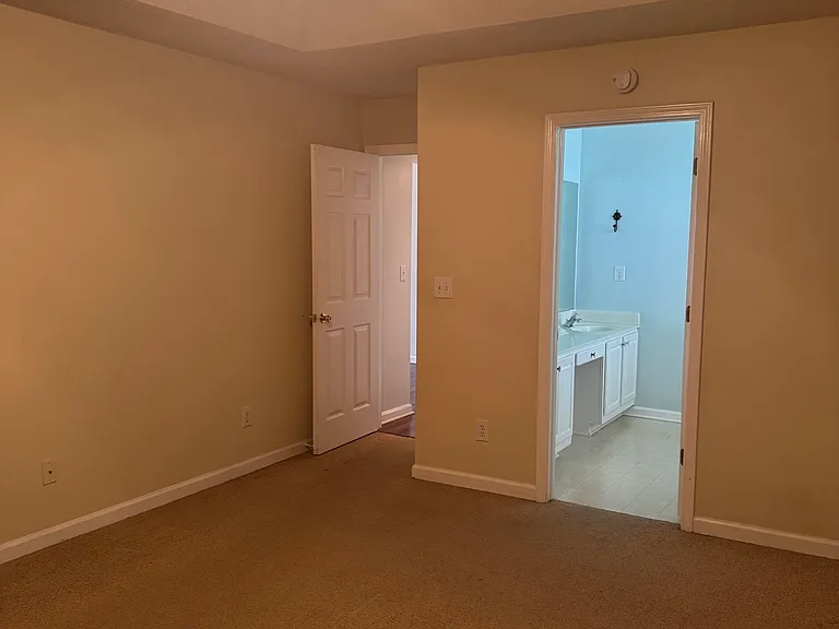 1840 Arborwood Dr — Photo 36