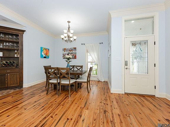 5th image of 10527 Hillrose Ave