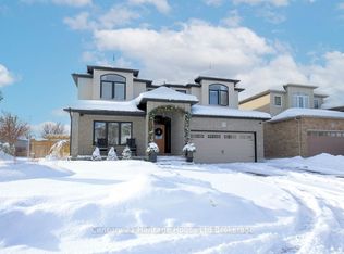 717 Normandy Dr, Woodstock, ON N4T 0C5