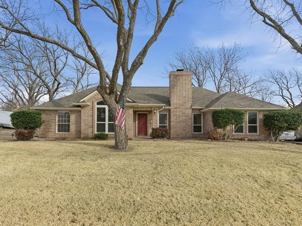 9607 Ravenswood Rd, Granbury, TX 76049