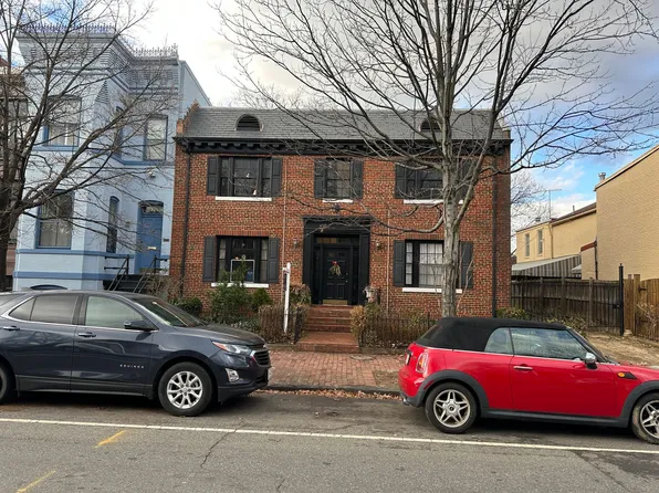 1987 - Webster, 223 6th St SE #4, Washington, DC 20003