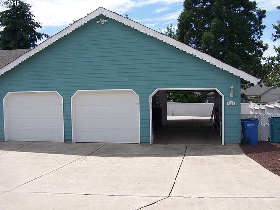 3rd image of 9502 NW 14th Ave