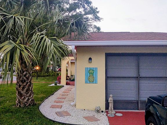 3rd image of 4175 Bianca St