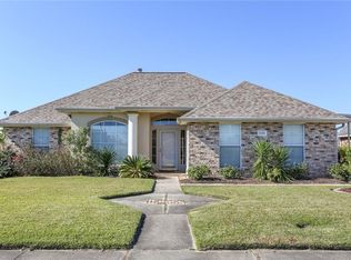 2309 Country Club Dr, La Place, LA 70068