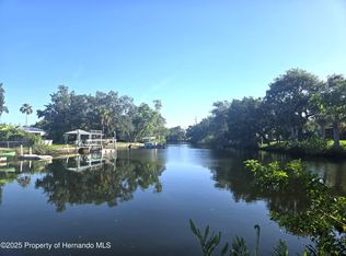 7139 Wilcox Dr, Hudson, FL 34667