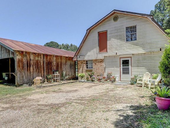 2nd image of 425 Pope Dr