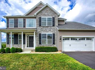 140 Fawn Hill Rd, Hanover, PA 17331