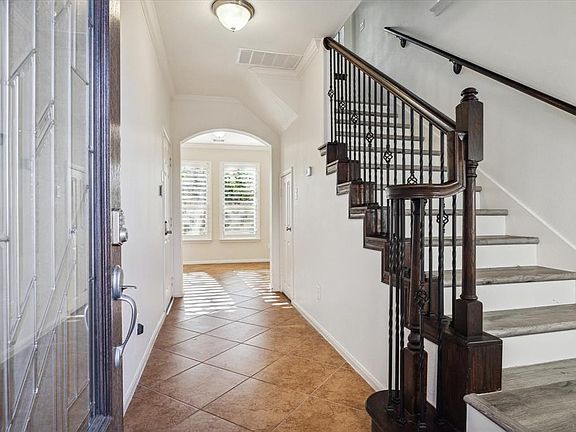 2nd image of 3002 Fairdale Estates Court