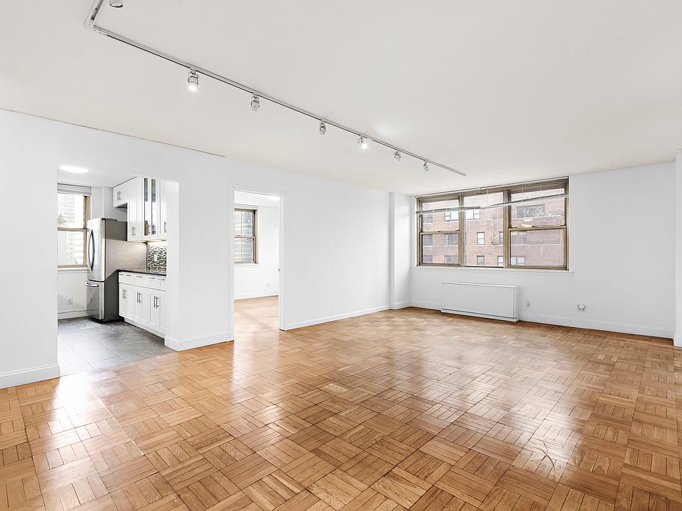1st image of 200 E 58th St APT 14H
