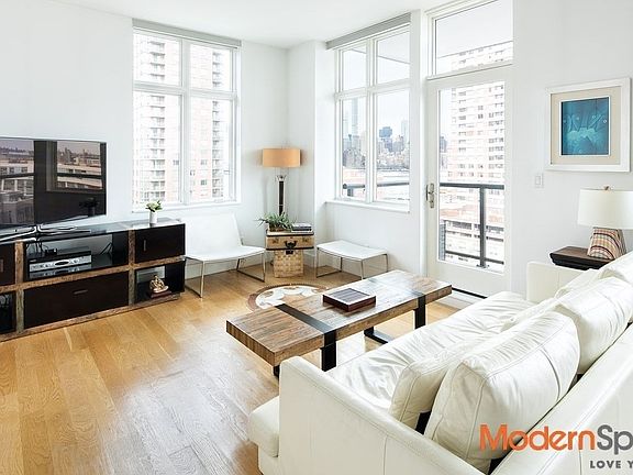 4th image of 226 50th Ave APT 11F