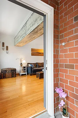 Sold by Nest Seekers International | media 13