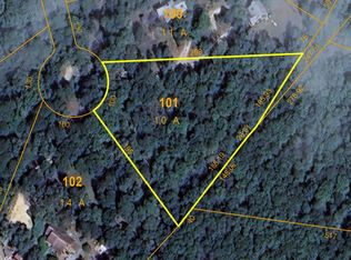 23 Calebs Common Ln, Edgartown, MA 02539