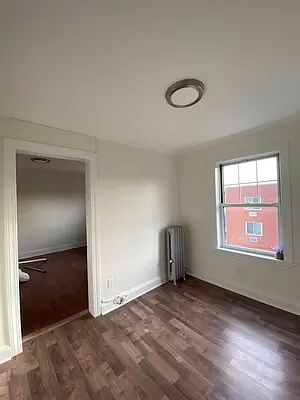 5th image of 2304 21st Ave #3