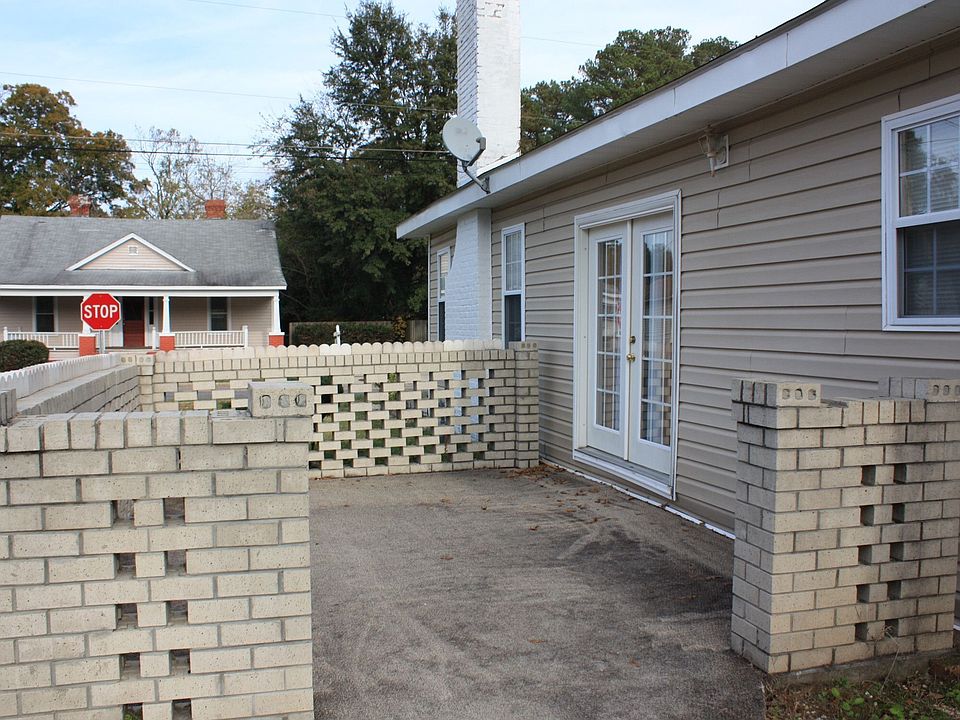 2nd image of 507 Carthage Rd