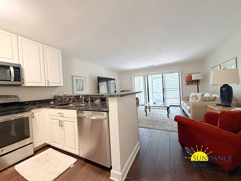 103 Westlake Ct — Photo 9