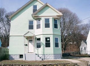 27 Martha St, Pawtucket, RI 02860