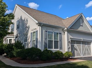 70 Kendall Ct UNIT 70, Bedford, MA 01730
