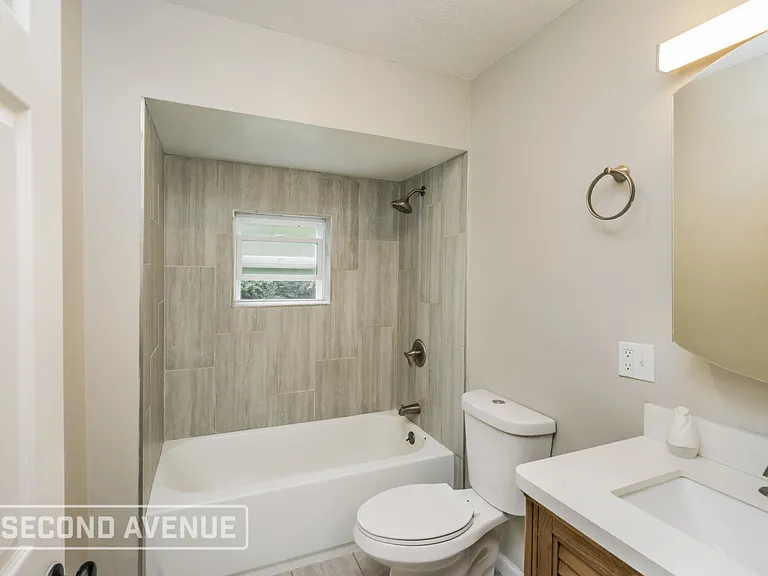 916 Fairbanks Ave — Photo 9