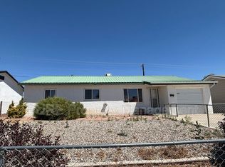 2620 Mossman Dr, Farmington, NM 87401