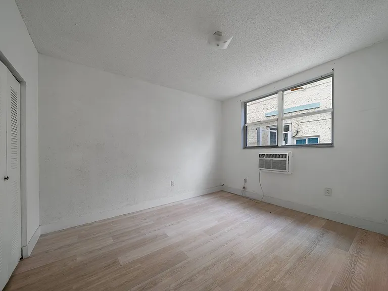 1/1 $1,800/mo, newly renovated, find your rhythm in Miami! / 1/1 $1,800/mes, remodelado, encuentr... — Photo 5
