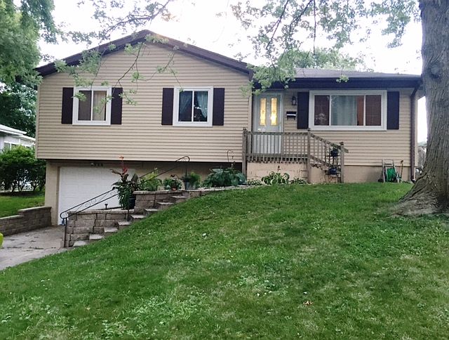 1st image of 7539 S 89th St