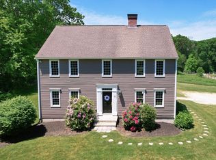 13 Park St, Mendon, MA 01756
