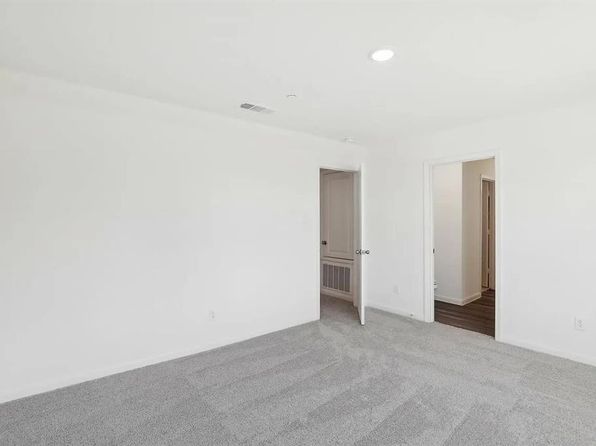 233 Berthe Ct #233
