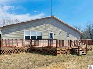 218 Mountain Rd, Grand Rivers, KY 42045