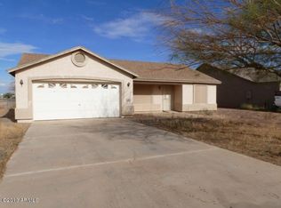 15171 S Amado Blvd, Arizona City, AZ 85123