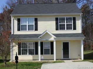 1605 Crandon Dr, Charlotte, NC 28216