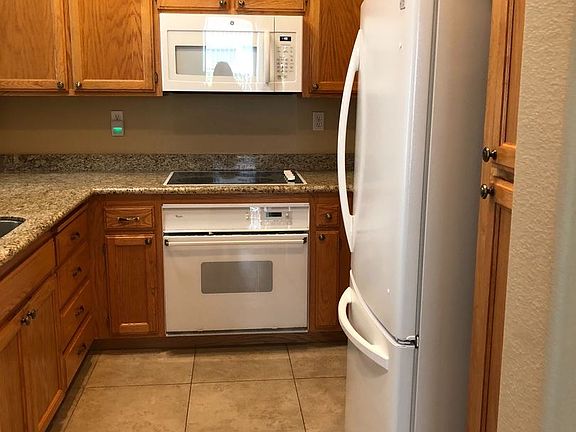 5th image of 738 Tommy Dorsey Ct