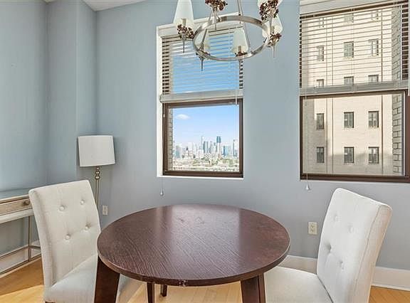2nd image of 4 Beacon Way APT 1009