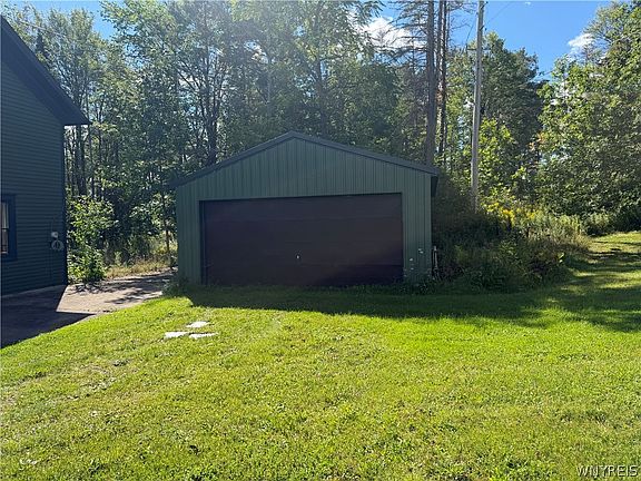 3rd image of 7144 Prill Rd