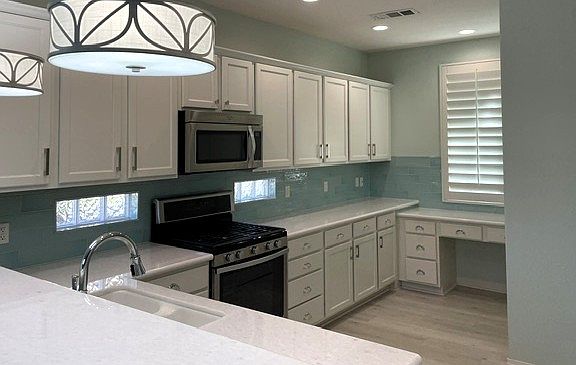 4th image of 80055 Silver Sage Ln