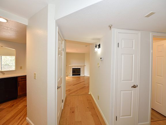 4th image of 21314 Gary Dr APT 105