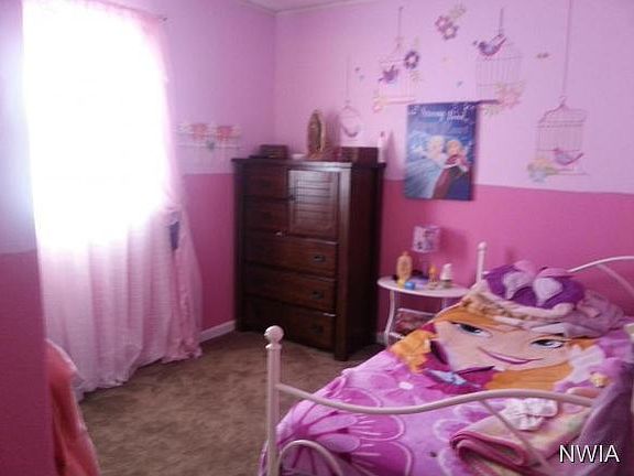 3rd image of 3008 9th St