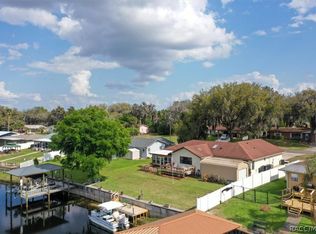 9103 E Aqua Vista Dr, Inverness, FL 34450