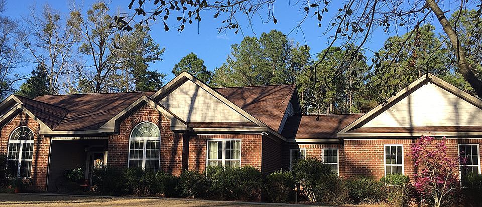 Front view of 203 Wickham Tr