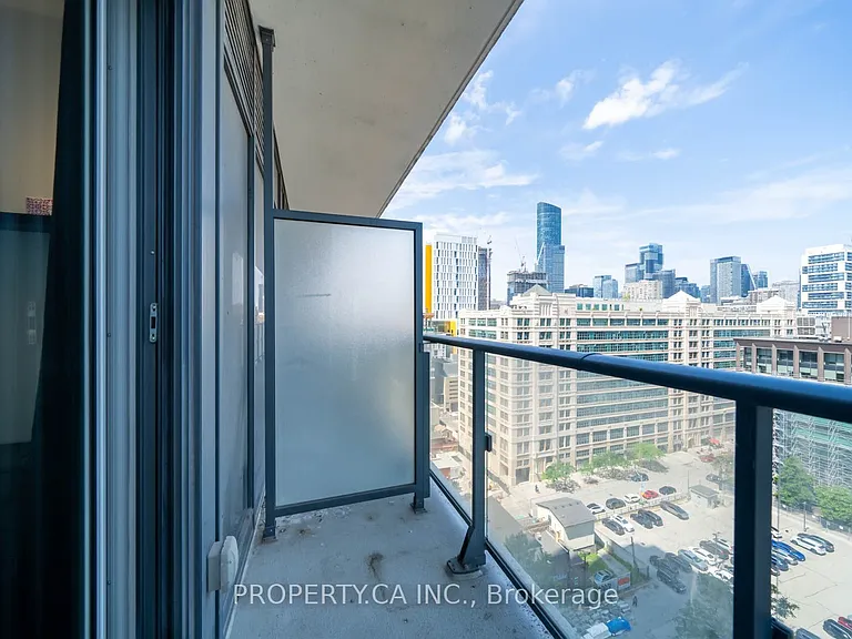 159 Dundas St E #1506 — Photo 31