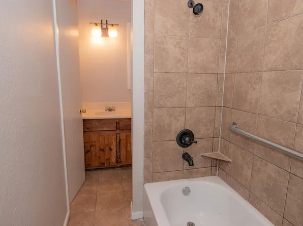 3400 Nashville Ave, Greenville, TX 75402
