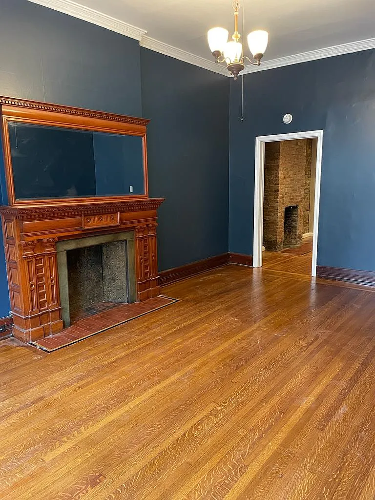 340 State St — Photo 4