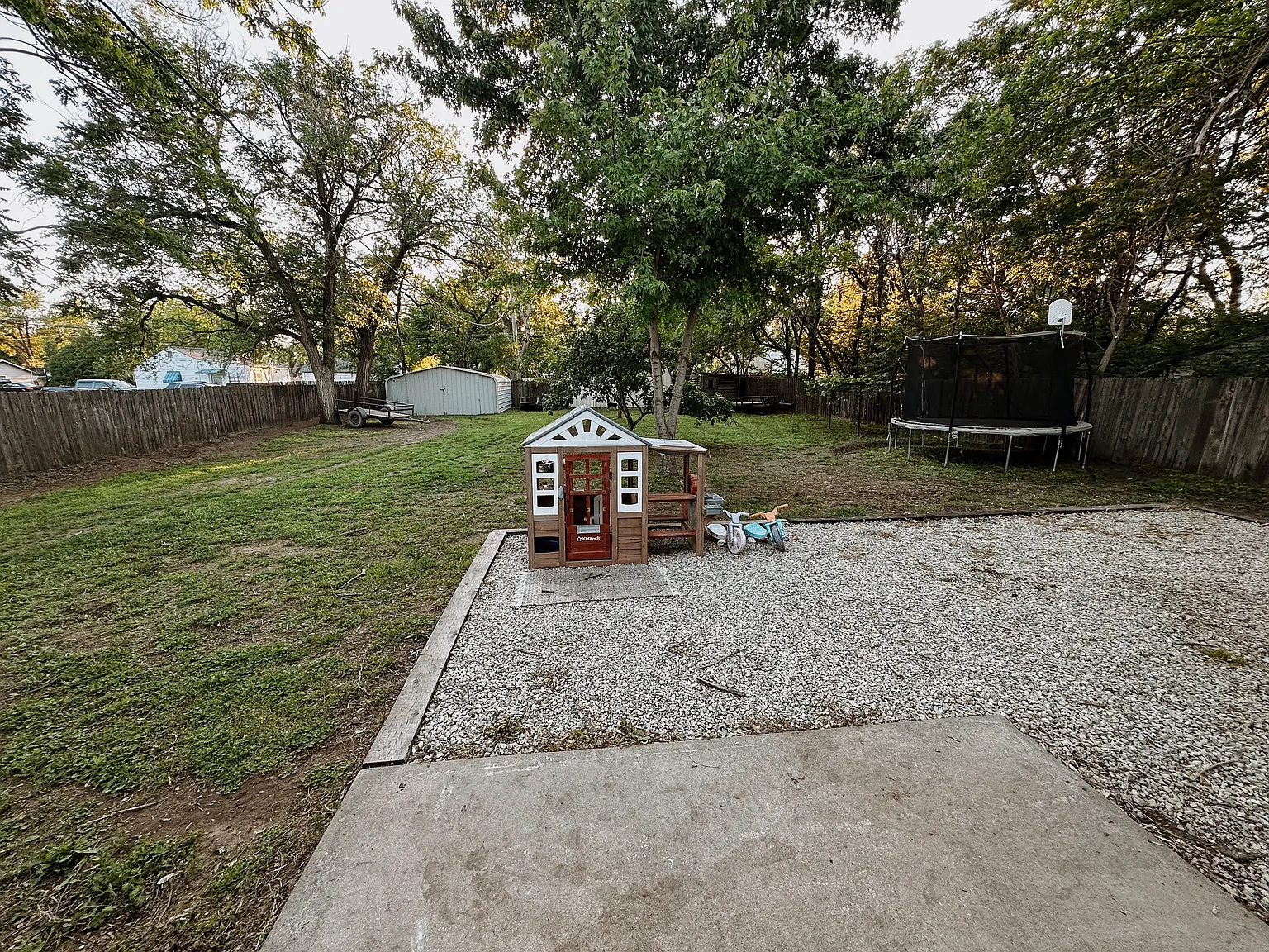 607 N Bebe St — Photo 4