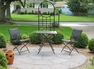 637 N Edge Park Dr, Haddonfield, NJ 08033