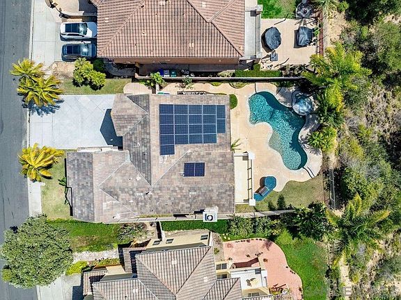 5th image of 4443 Shorepointe Way