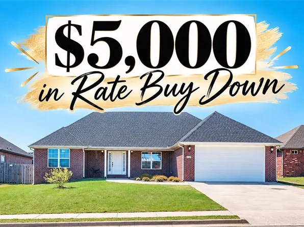 204 Monroe St, Centerton, AR 72719