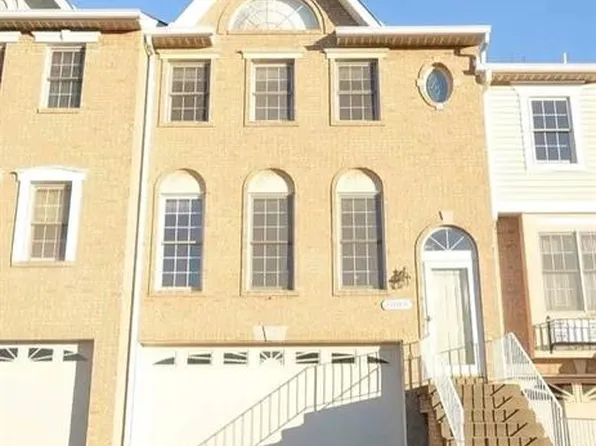 3008 Estate Dr, Oakdale, PA 15071