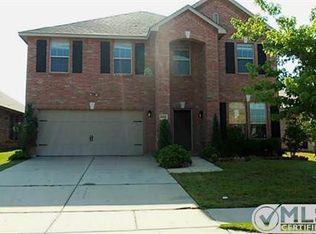 8908 Navigation Dr, Fort Worth, TX 76179