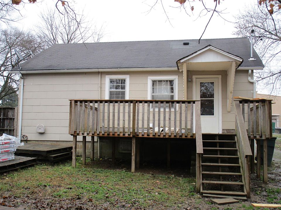 2nd image of 538 Spencer Ave