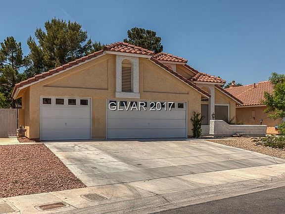 3rd image of 113 Persimmon Ct