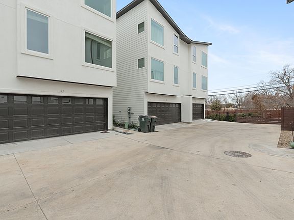 2nd image of 1417 Kramer Ln Unit 21